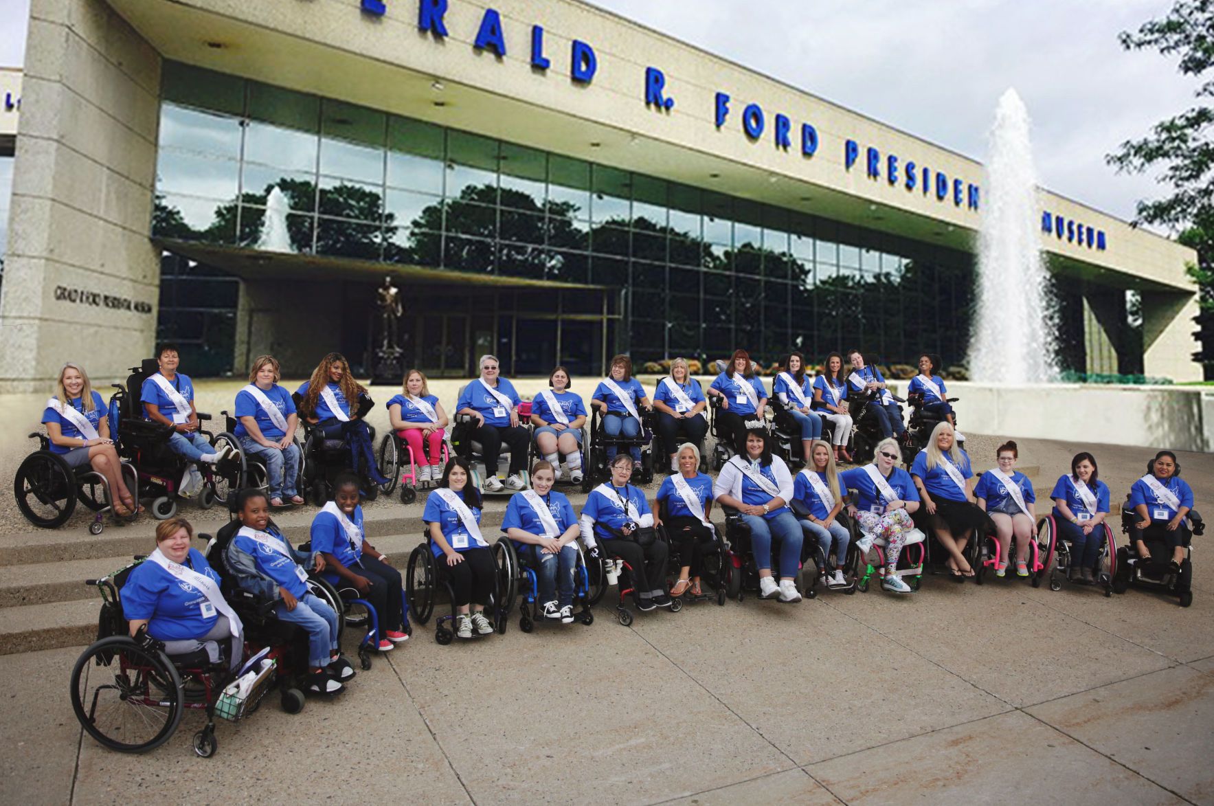 Ms. Wheelchair America group photo
